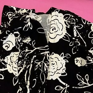 Lularoe Large Sarah